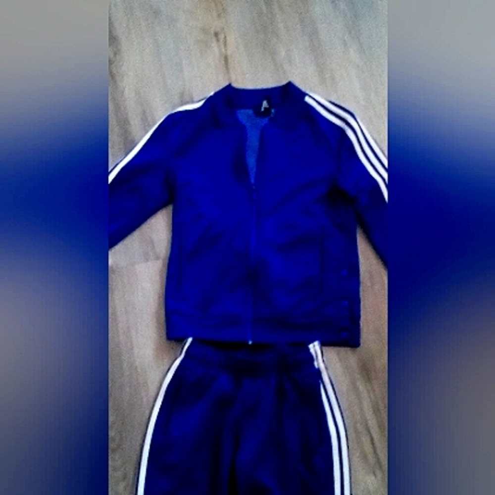 Addidas Tracksuit xs